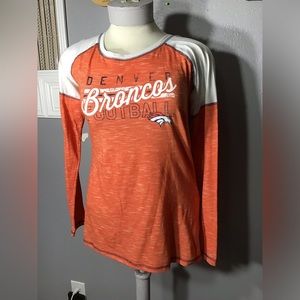 NFL Team Apparel Denver Broncos Women’s Size XL Long Sleeve Shirt.